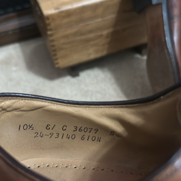 Johnston & Murphy men shoes size 10 1/2 - Picture 4 of 4